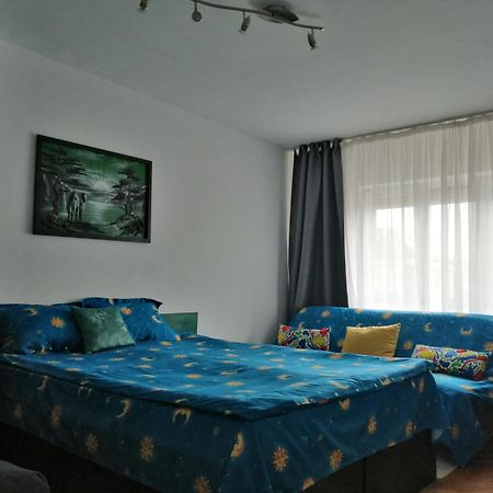 Jorali Appartement Oradea Buitenkant foto