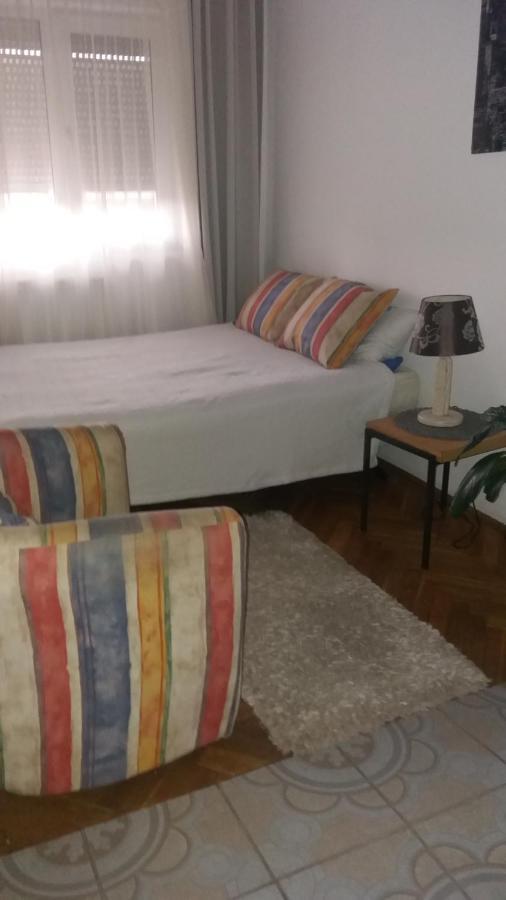 Jorali Appartement Oradea Buitenkant foto