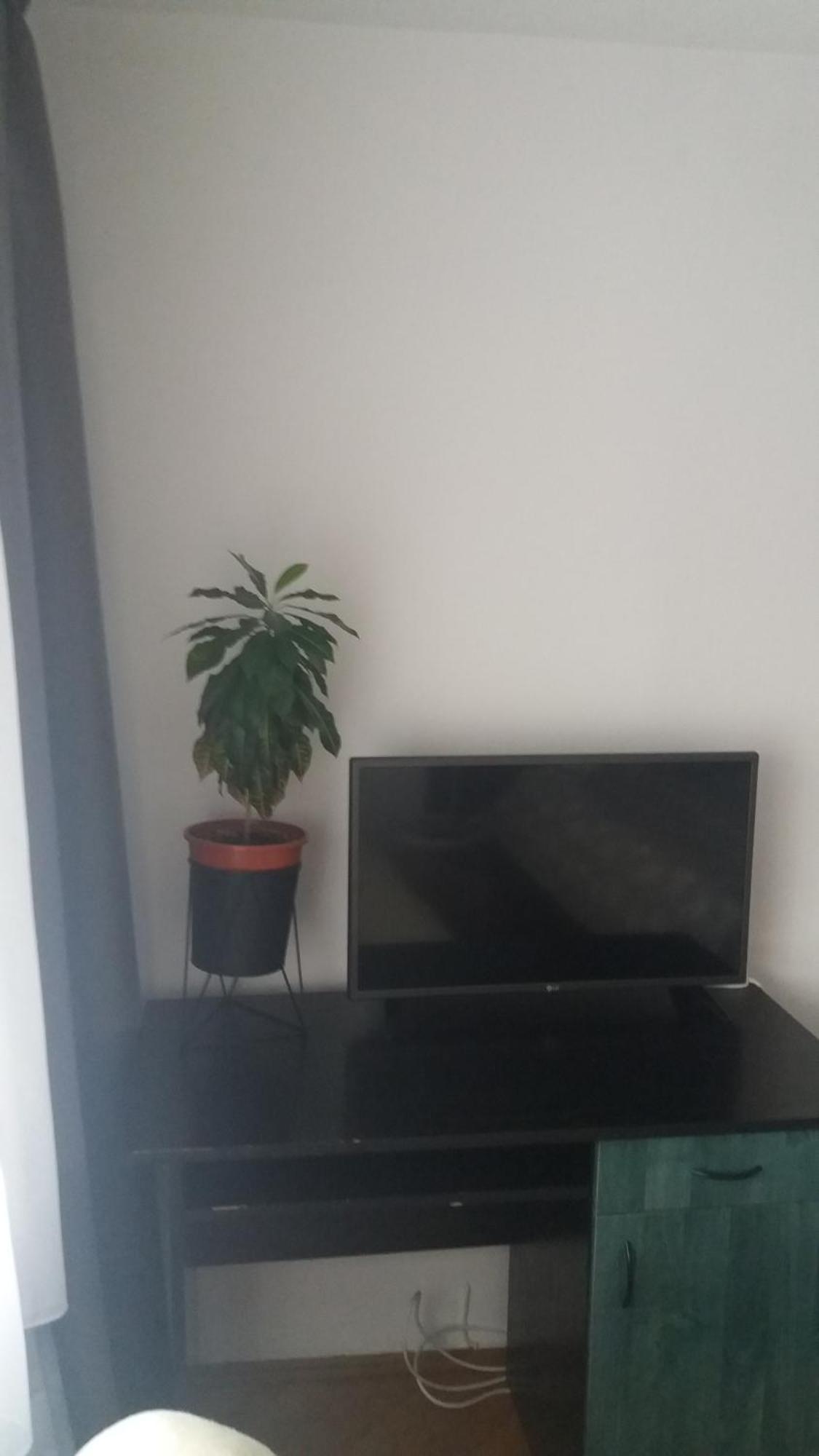 Jorali Appartement Oradea Kamer foto