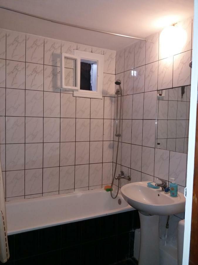 Jorali Appartement Oradea Buitenkant foto